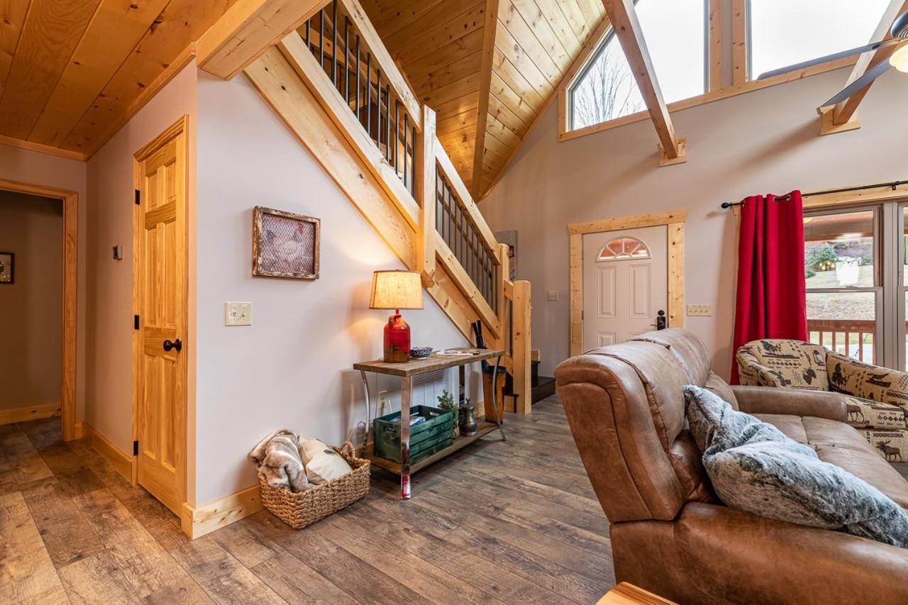 The Red Fox Cabin Villa Maggie Valley Dış mekan fotoğraf