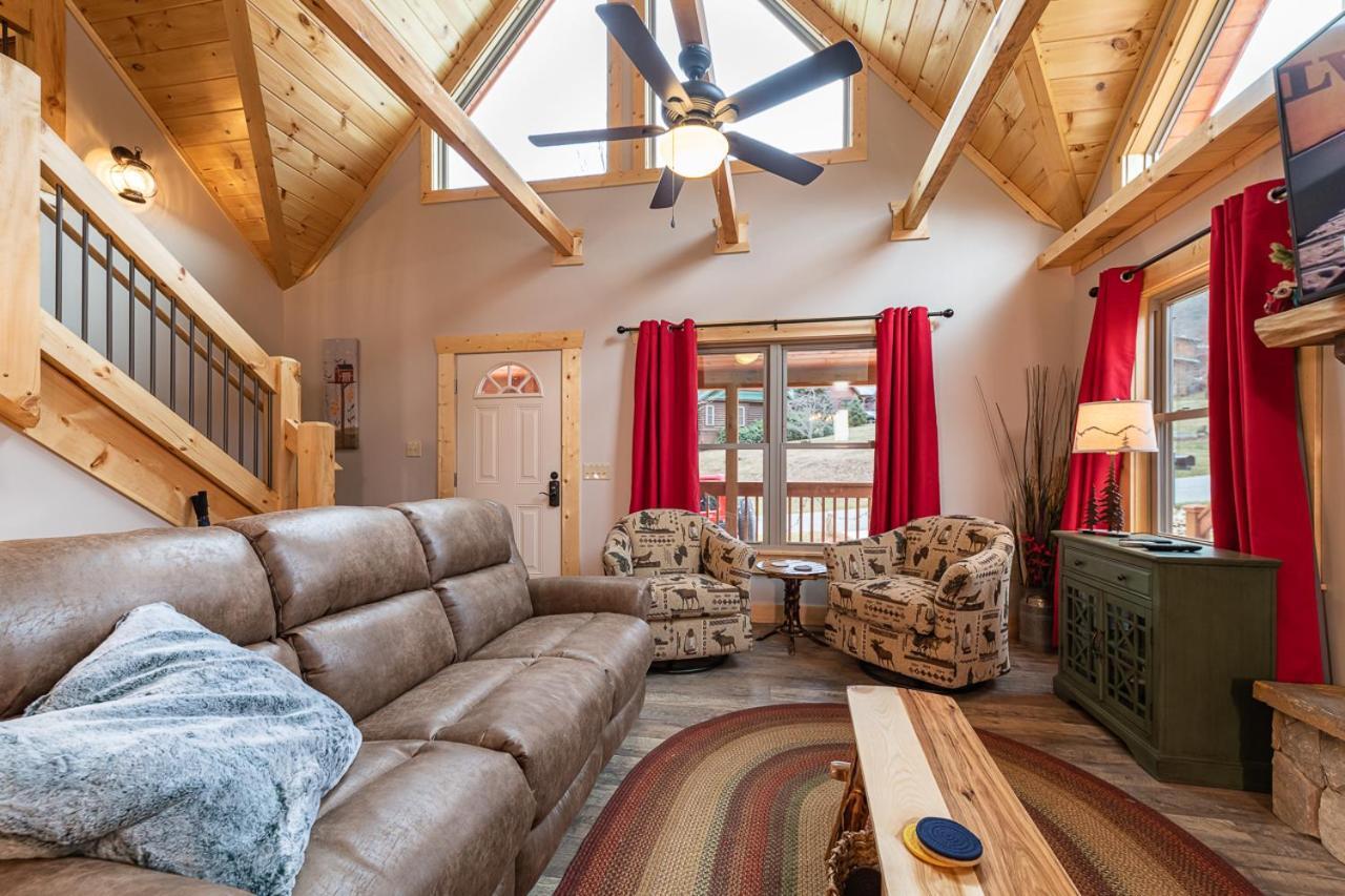 The Red Fox Cabin Villa Maggie Valley Dış mekan fotoğraf